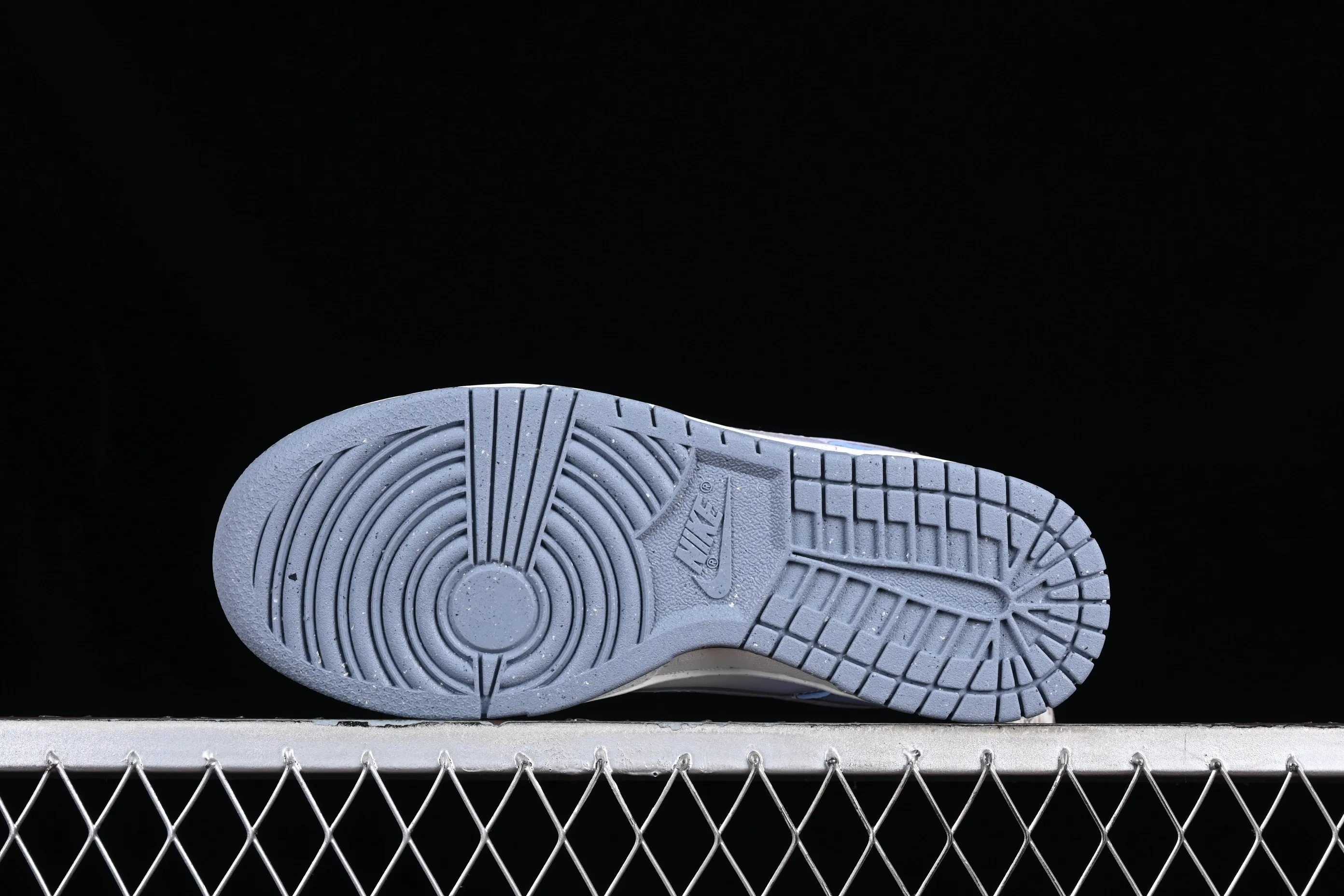 All categories Nk SB Dunk series Nk SB Dunk Low low-top sneakers Nk Dunk Low "Blue Canvas" cold blue SB low-top casual sports skateboard shoes FN0323-400